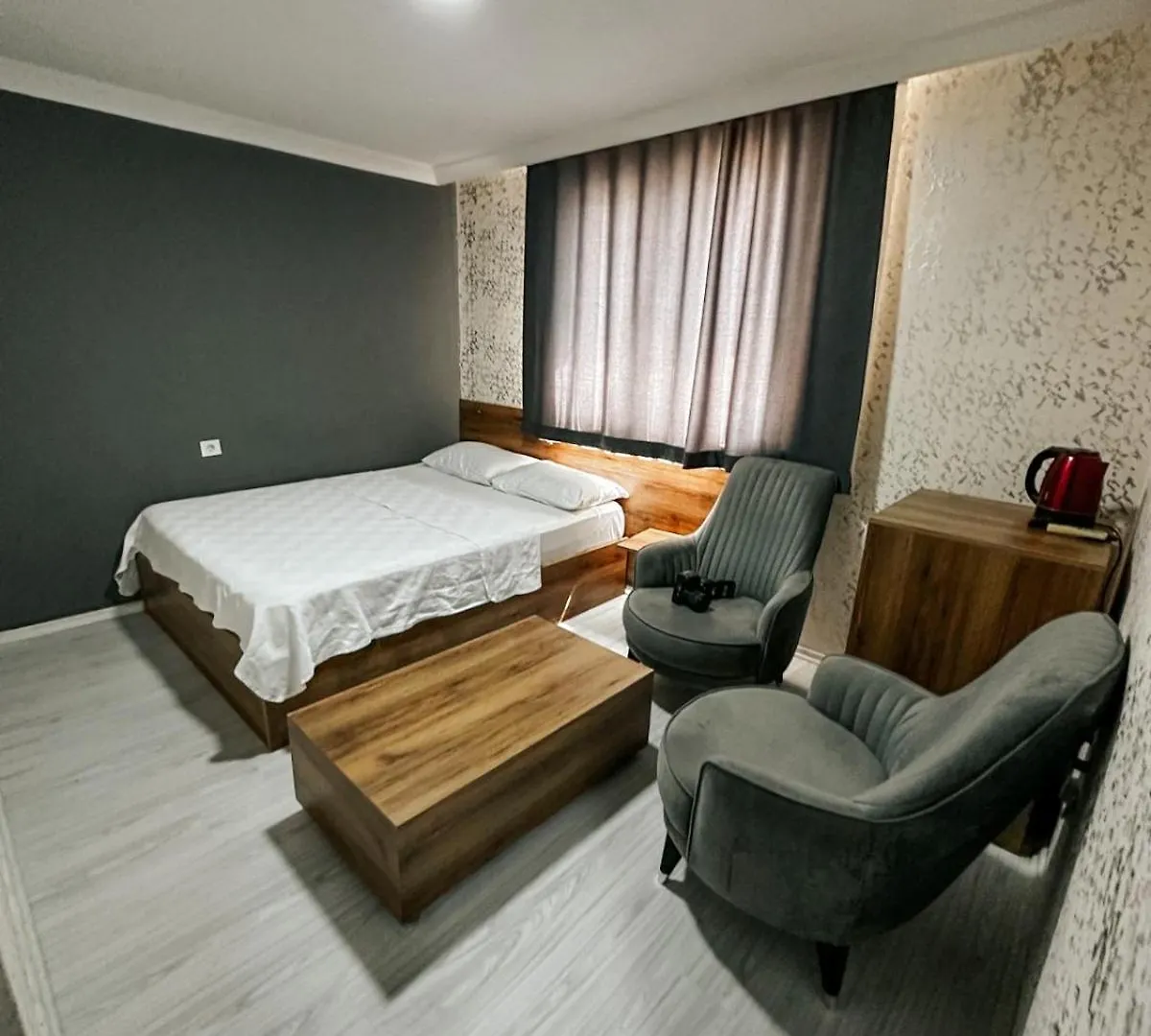 Cigli Vegas Otel Izmir
